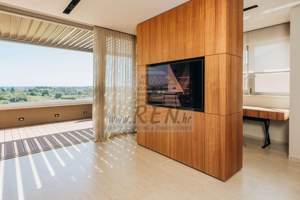 Luxuriöse Wohnung zum Verkauf im schönen Novigrad mit Meerblick 10