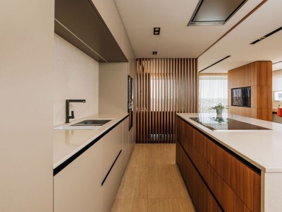 Luxuriöse Wohnung zum Verkauf im schönen Novigrad mit Meerblick 4
