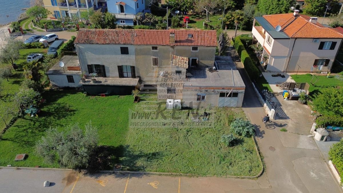 Haus zur Renovierung in Strandnähe 4