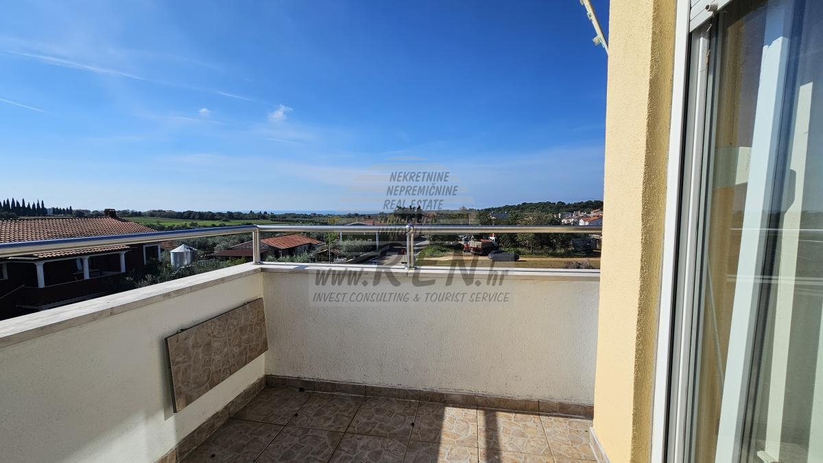 Furnished Apartment with 2 Bedrooms and Sea View 12