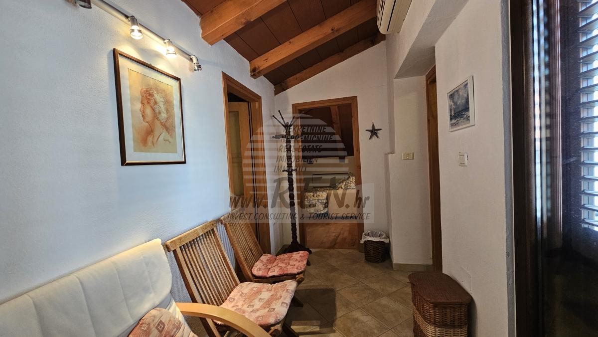 Stone Townhouse with Sea View – Novigrad Old Town 8