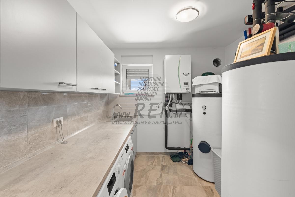 Haus mit Swimmingpool in ruhiger Lage in Novigrad 22