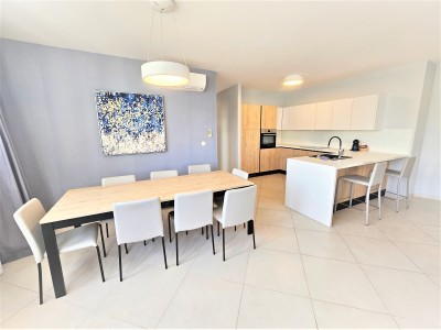 Penthouse in the first row to the sea 4