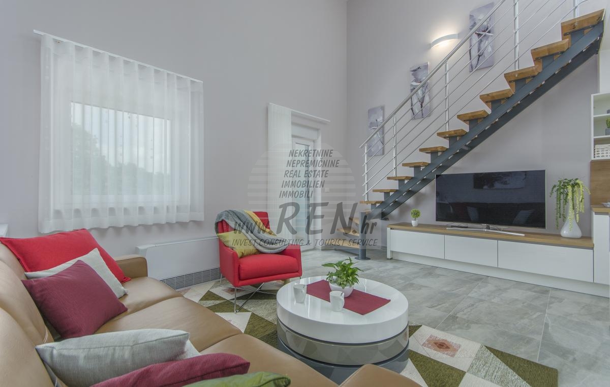 Haus mit Swimmingpool in ruhiger Lage in Novigrad 36