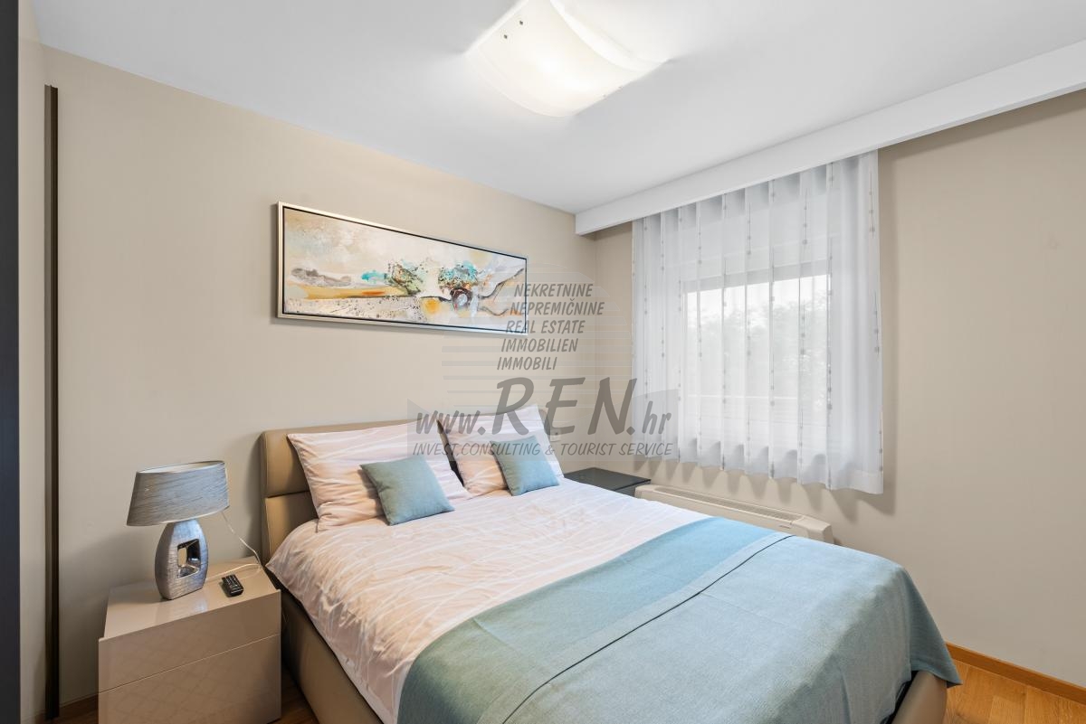 Haus mit Swimmingpool in ruhiger Lage in Novigrad 16
