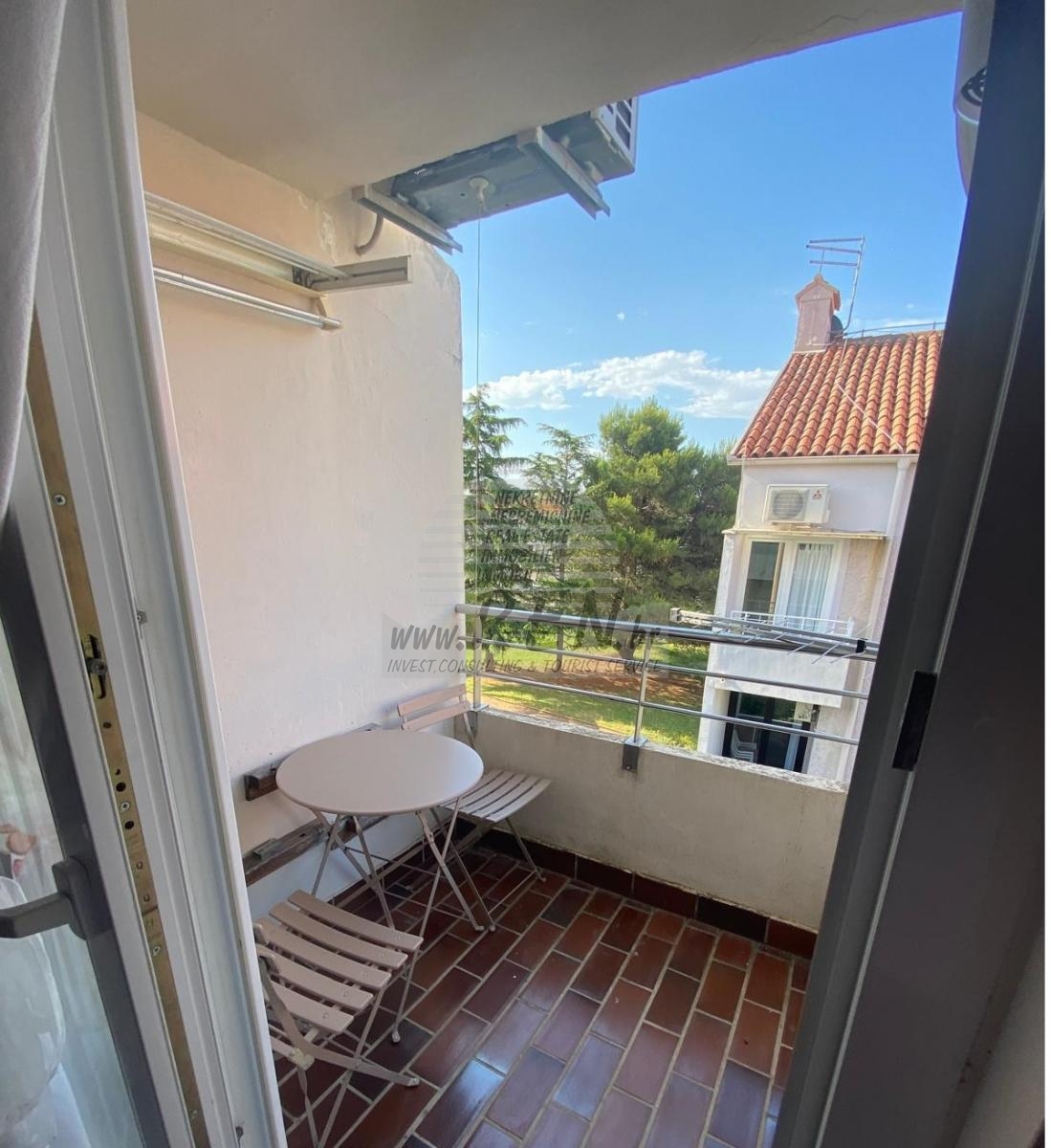 Apartment with Gallery and Sea View – 300 m from the Beach 11