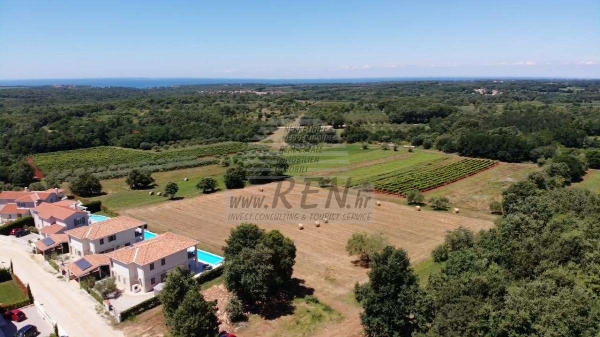 Građevinsko zemljište sa pogledom na more 2