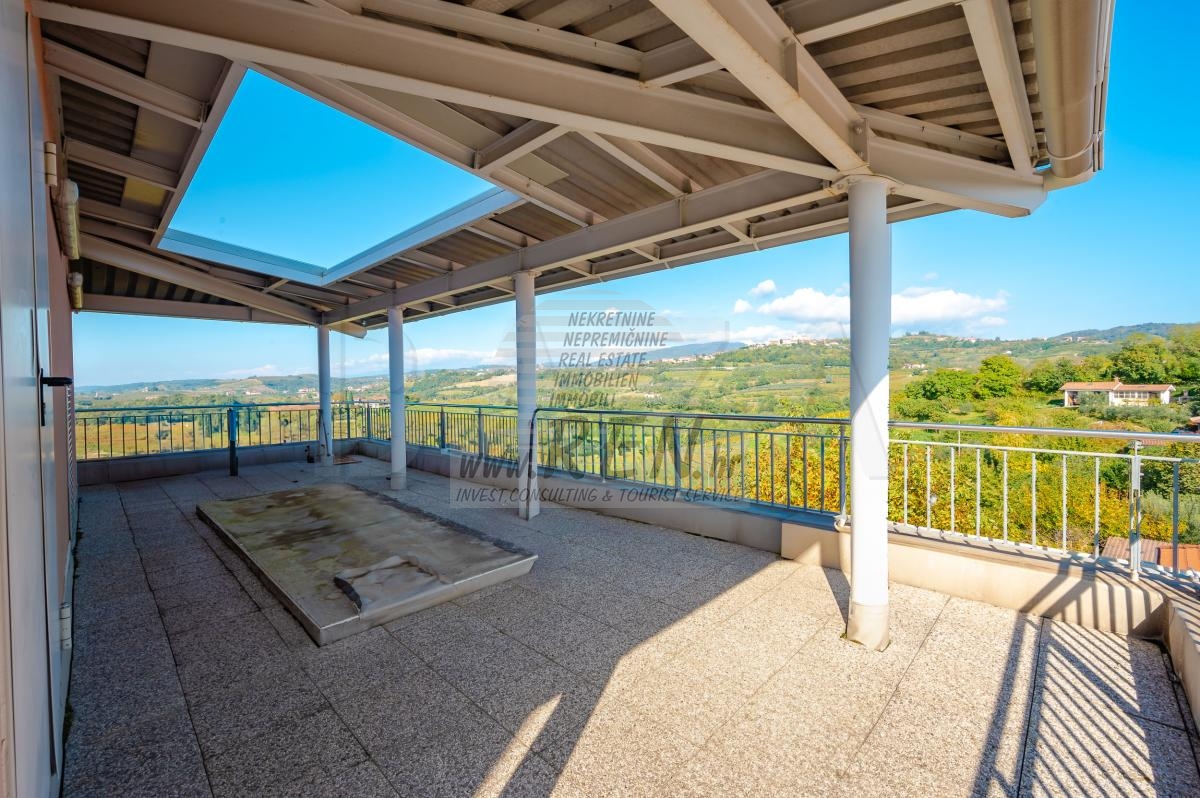 Poslovni prostor, Goriška – Goriška Brda (Kozana) 19