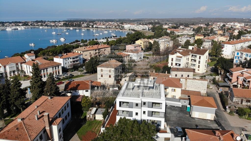 Stan u Umagu sa krovnom terasom  - top lokacija 150 m od mora! 18