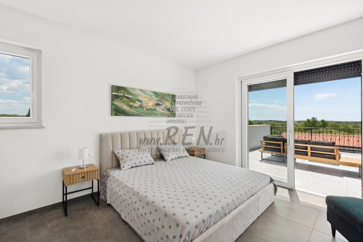 Luksuzna vila s bazenom u Brtonigli 48