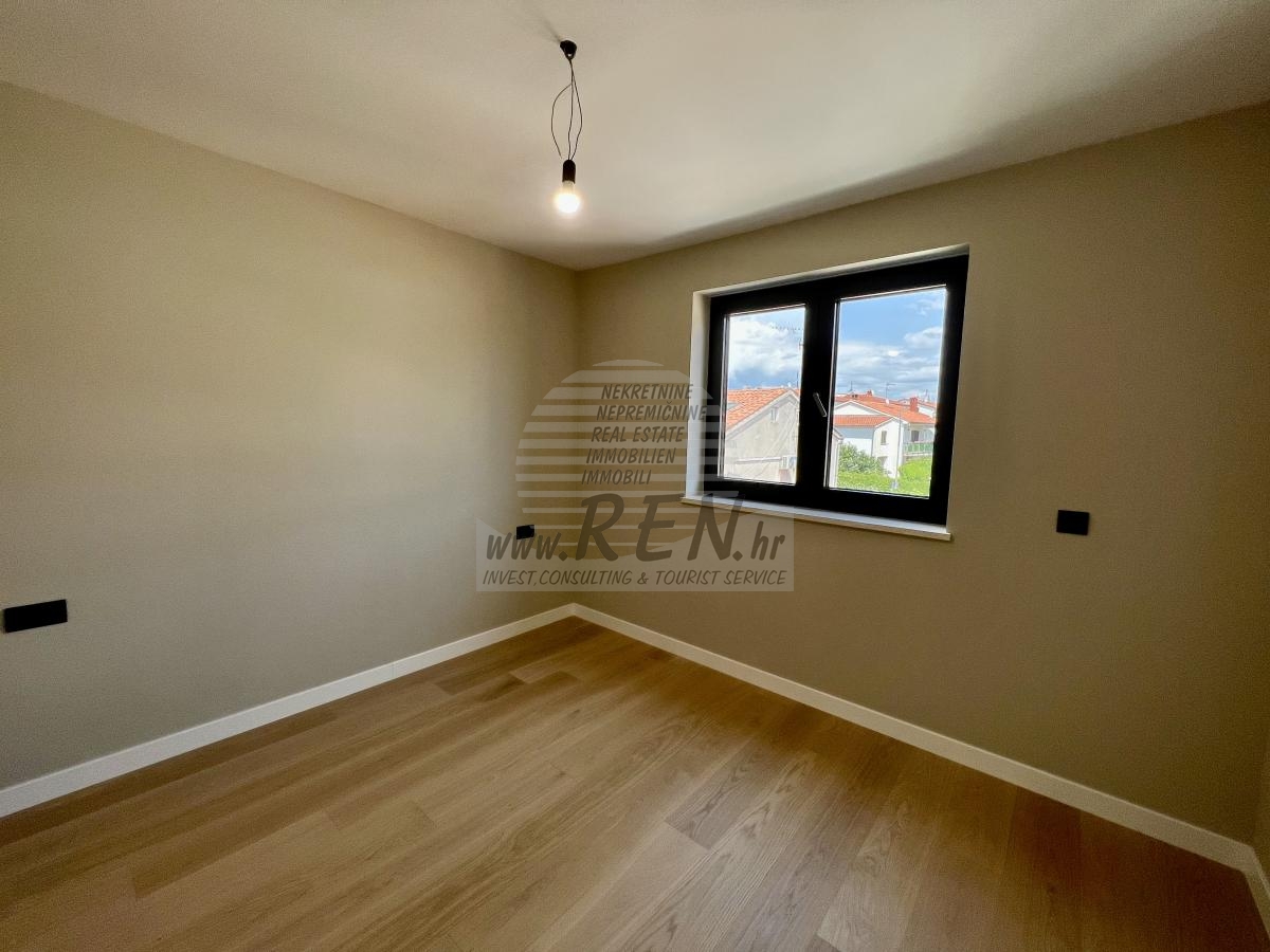 Apartment with a beautiful view of the sea - at the stage of construction 13