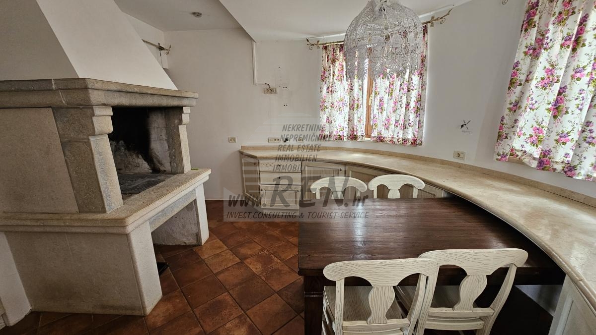 Steinhaus mit Meerblick in der Nähe von Poreč 4