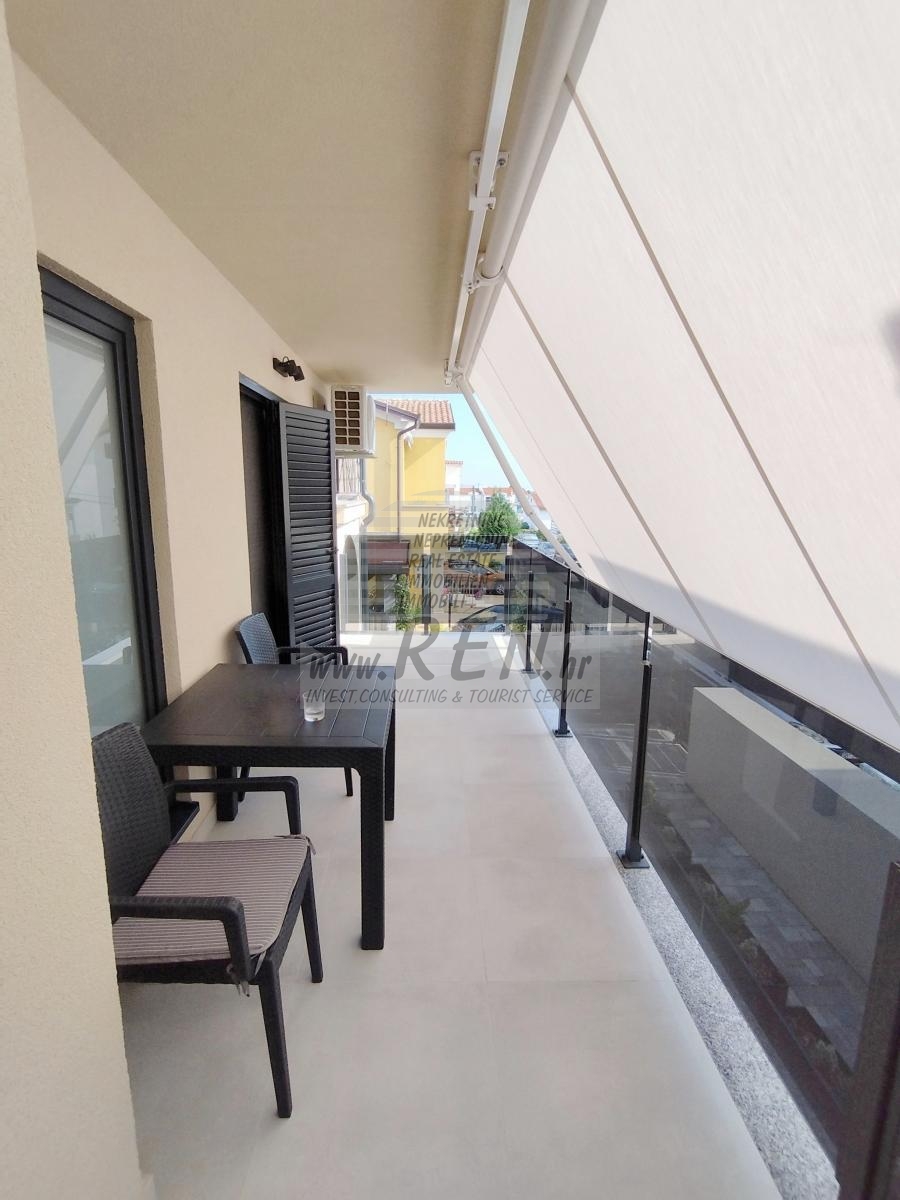 Moderne Wohnung mit großer Terrasse und Meerblick 1