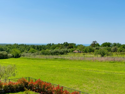Luksuzna vila s bazenom u Brtonigli 16