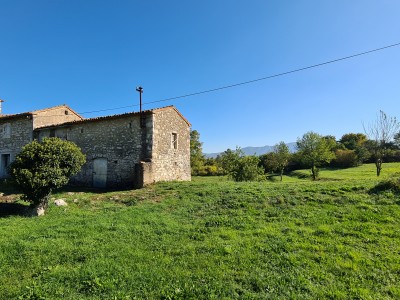 A large Istrian property 11