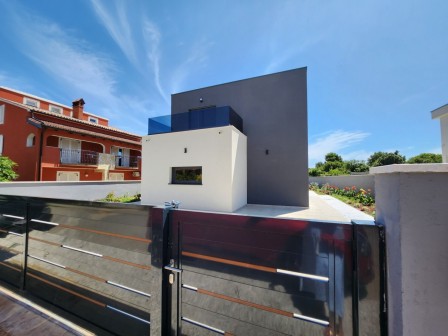Casa Ližnjan 16