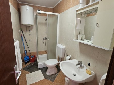 Stan s dva zasebna apartmana, bazenom i pogledom na more 5