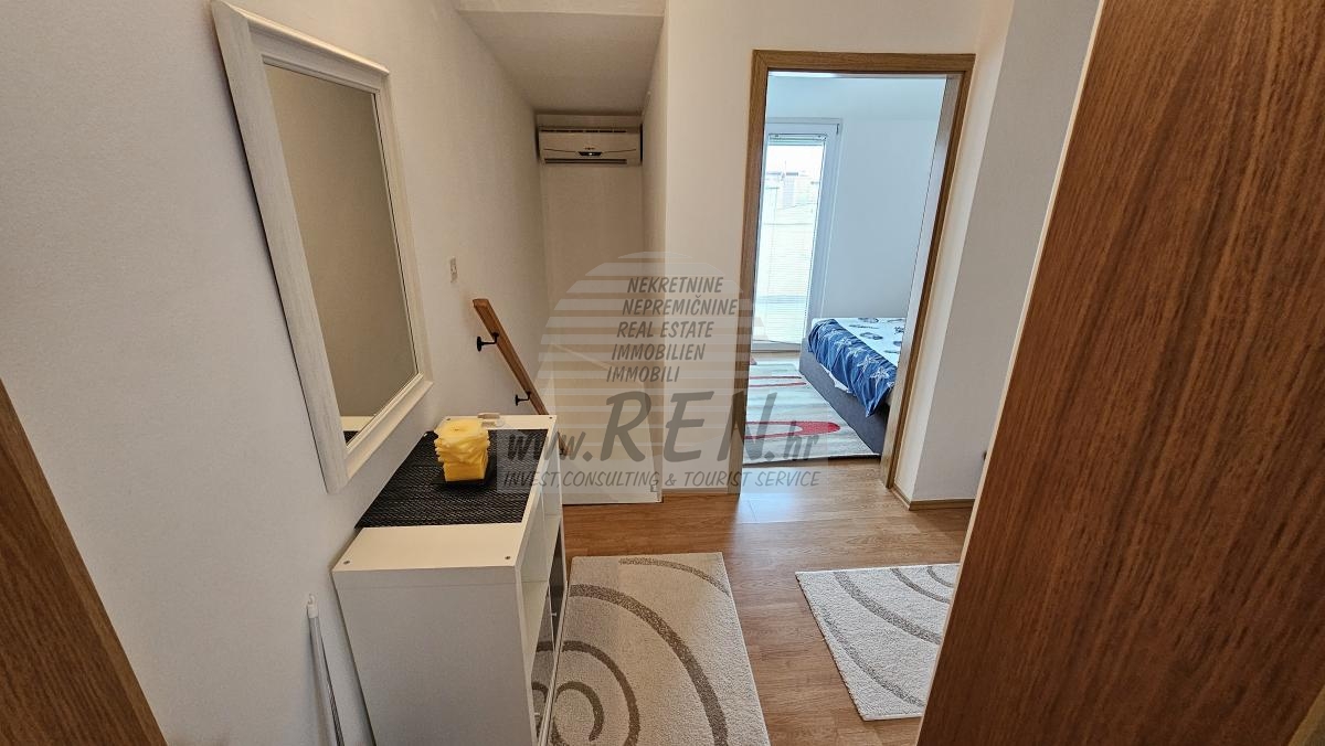 Apartment near Novigrad 5