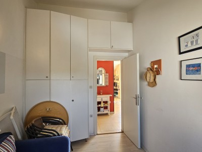 Furnished Apartment with 2 Bedrooms and Sea View 10