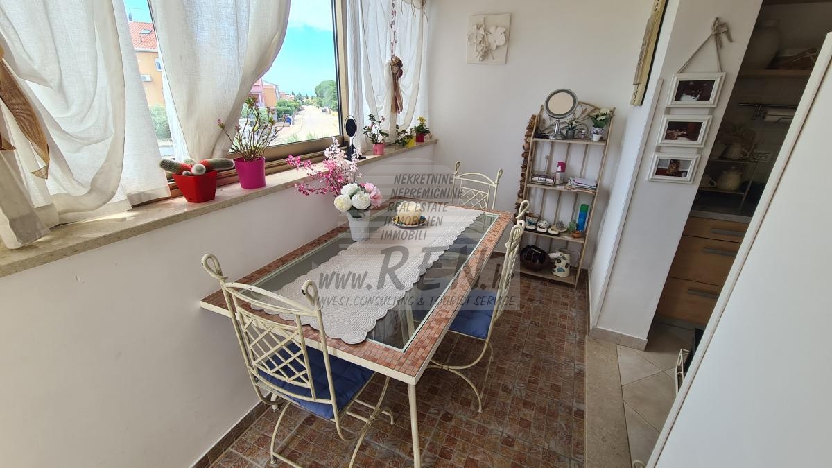 Apartment with sea view in Novigrad 5