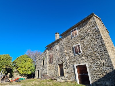 OLD ISTRIAN HOUSE WITH A UNIQUE POSITION AND SEA VIEW 7