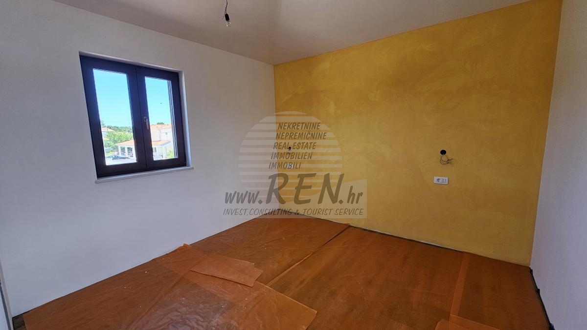 House with pool near Buje - at the stage of construction 15