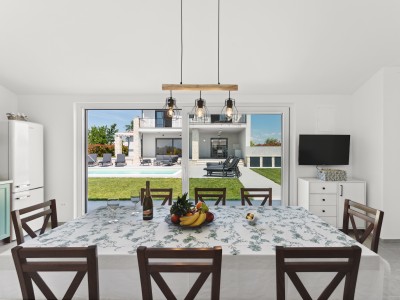 Luksuzna vila s bazenom u Brtonigli 35