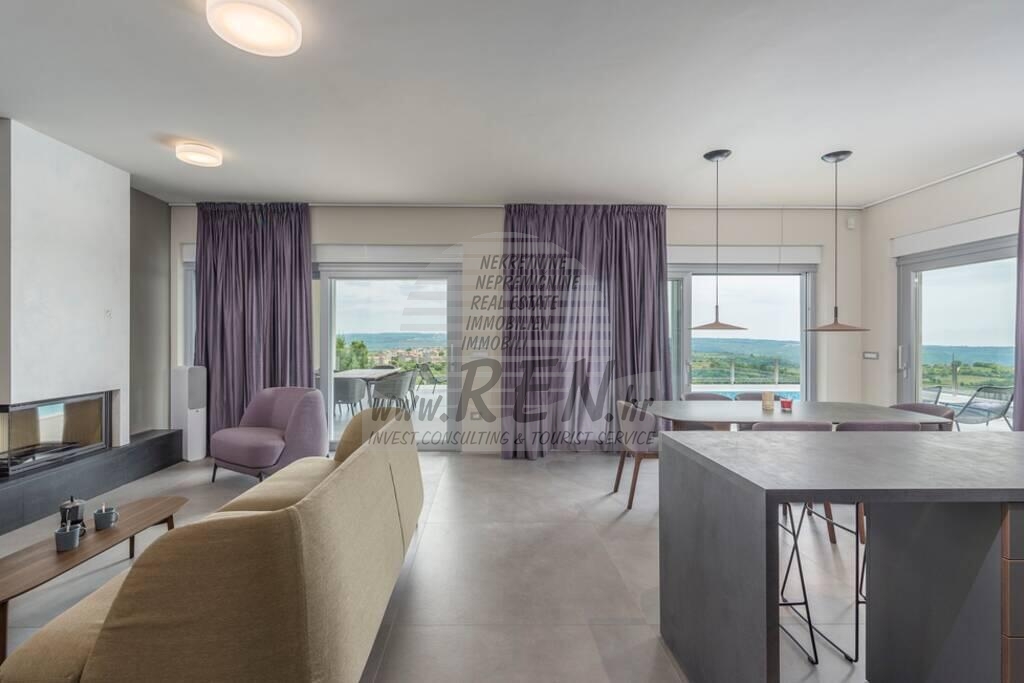 Vila v okolici Buja 43
