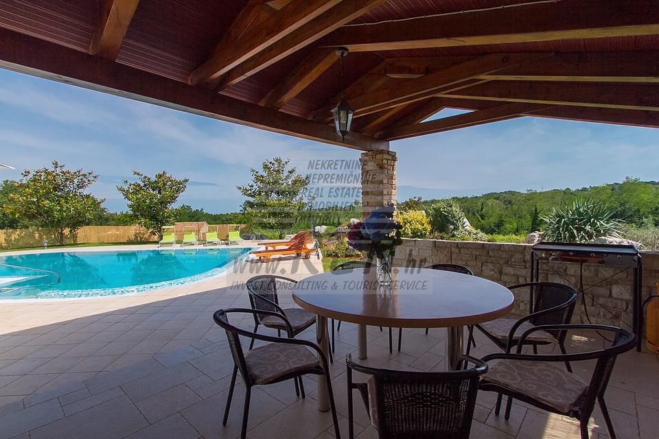 House near Poreč 9