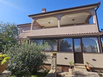 Einfamilienhaus in ruhiger Lage in der Nähe von Novigrad 6