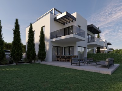 Modern semi-detached house near the sea - at the stage of construction 2