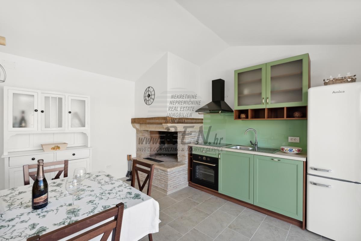 Luksuzna vila s bazenom u Brtonigli 37