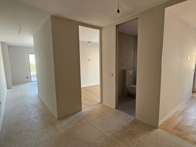 Erdgeschosswohnung in der Nähe des Strandes und des Zentrums von Umag - in Gebäude 3