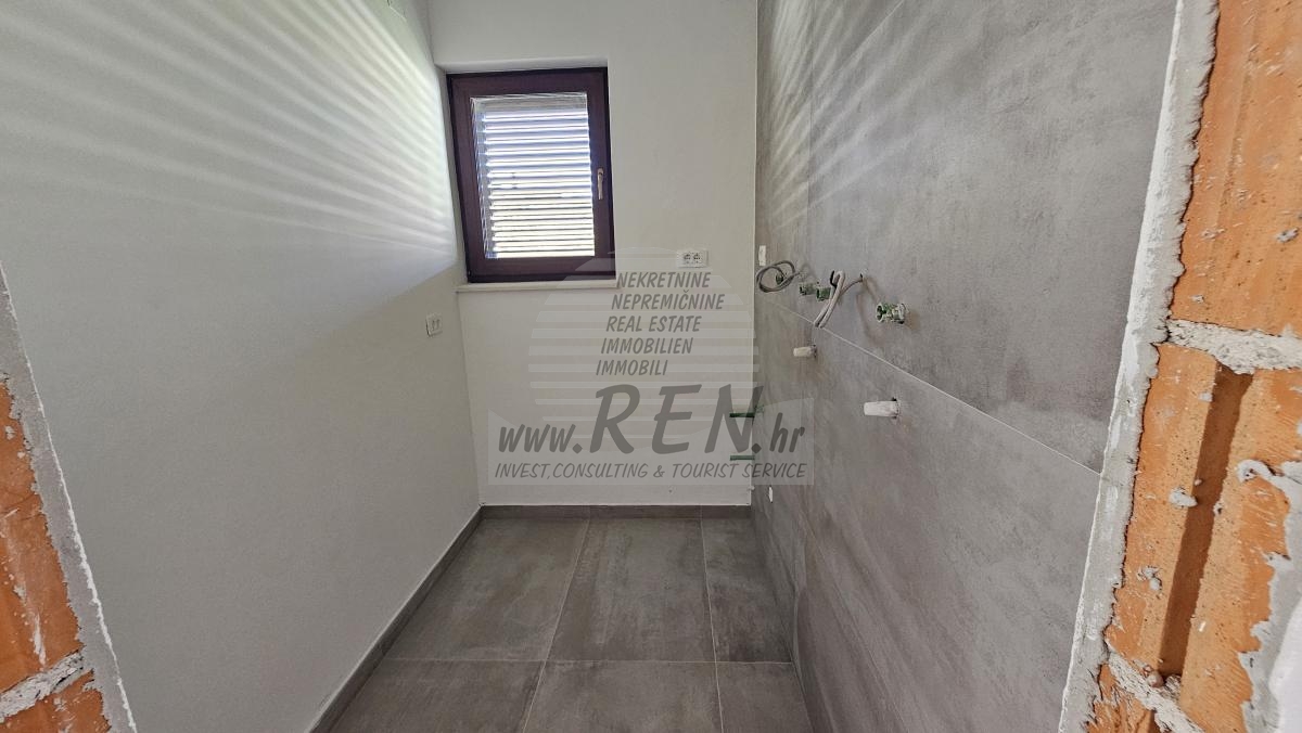 House with pool near Buje - at the stage of construction 9