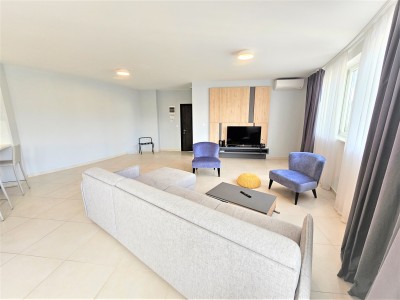 Penthouse in the first row to the sea 5