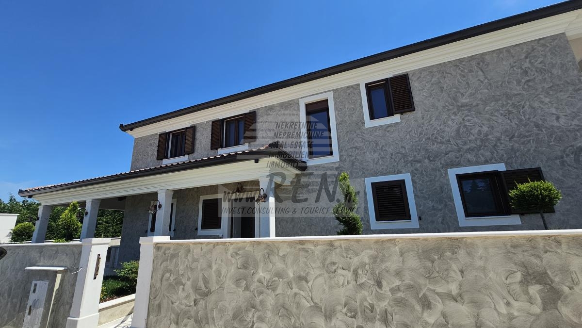 House with pool near Buje - at the stage of construction 21