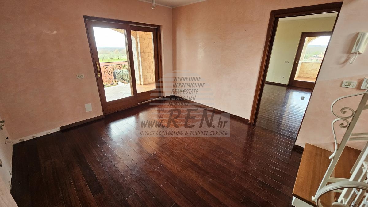 Steinhaus mit Meerblick in der Nähe von Poreč 9