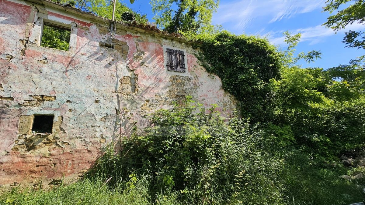 Steinhaus in der Nähe von Motovun 4