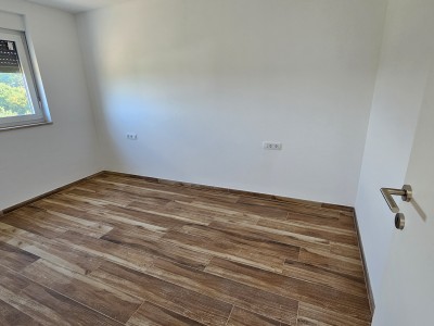 Neue Wohnung mit 2 Schlafzimmern in Novigrad 4
