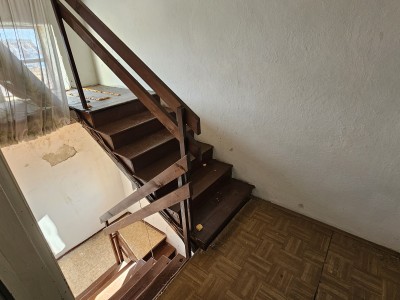 Steinhaus zur Renovierung im Herzen von Grožnjan 5