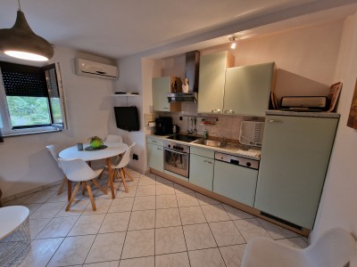 Einfamilienhaus in ruhiger Lage in der Nähe von Novigrad 29