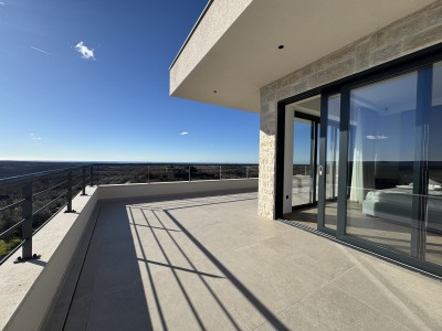 Luxury Villa with a unique view in Istria - at the stage of construction 3
