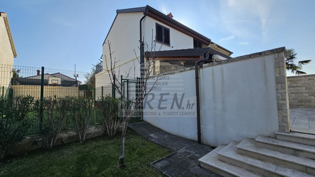 House near the sea with sea view 9
