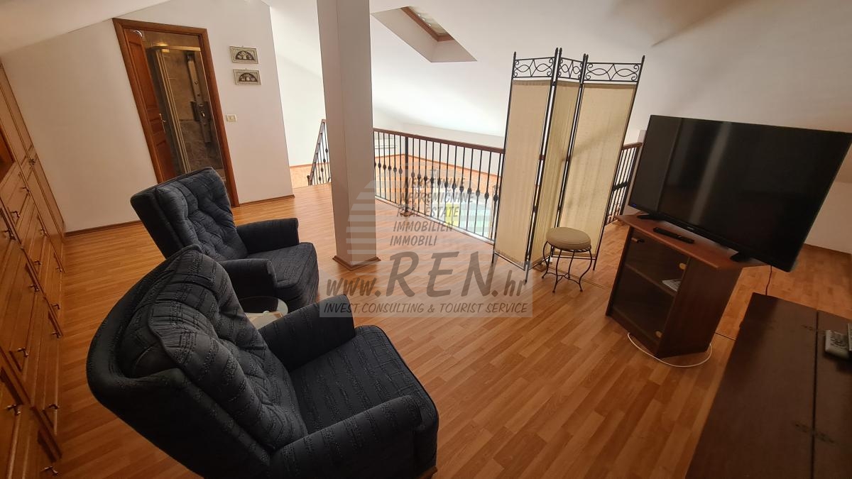 Apartment with sea view in Novigrad 16
