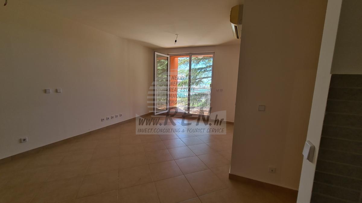 Ferienwohnung in Novigrad erste Reihe zum Strand 2