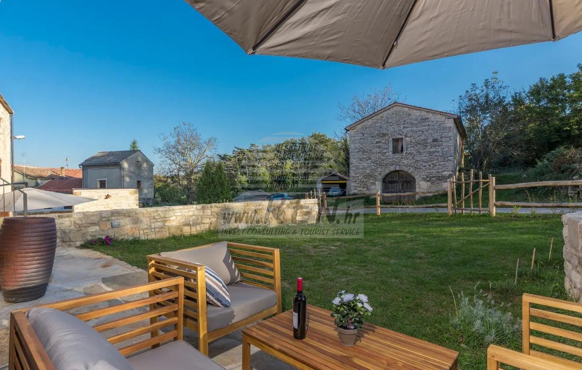 Stone residence for investment 39