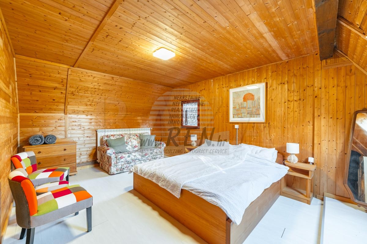 Hiša Bovec 18