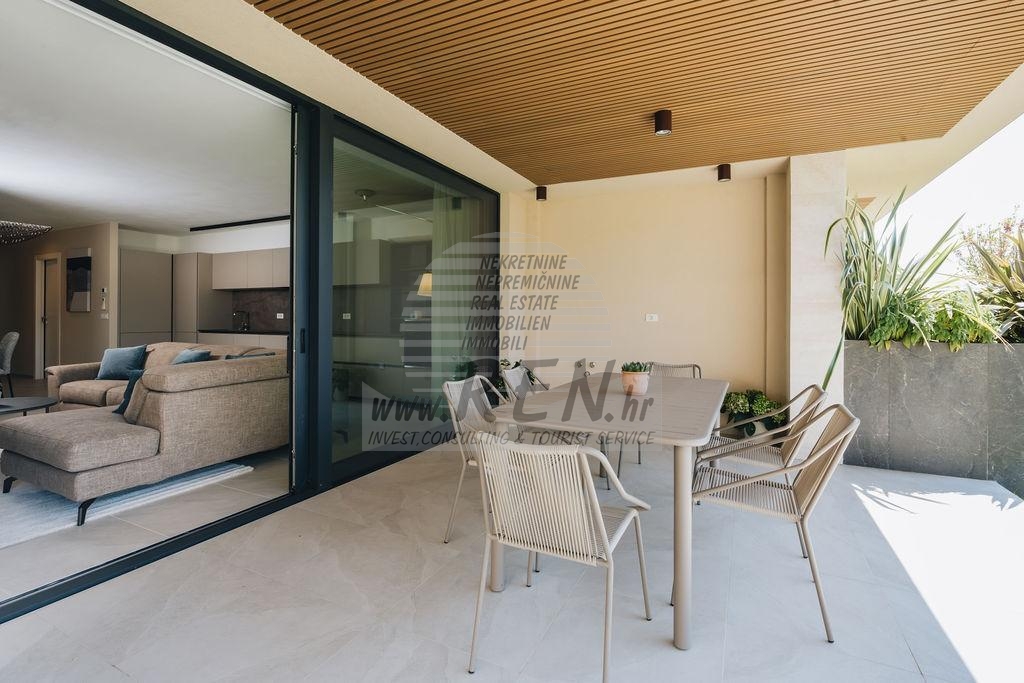 Luxus Immobilien Istrien, Zum Verkauf eine Exklusive Wohnung in Novigrad 11