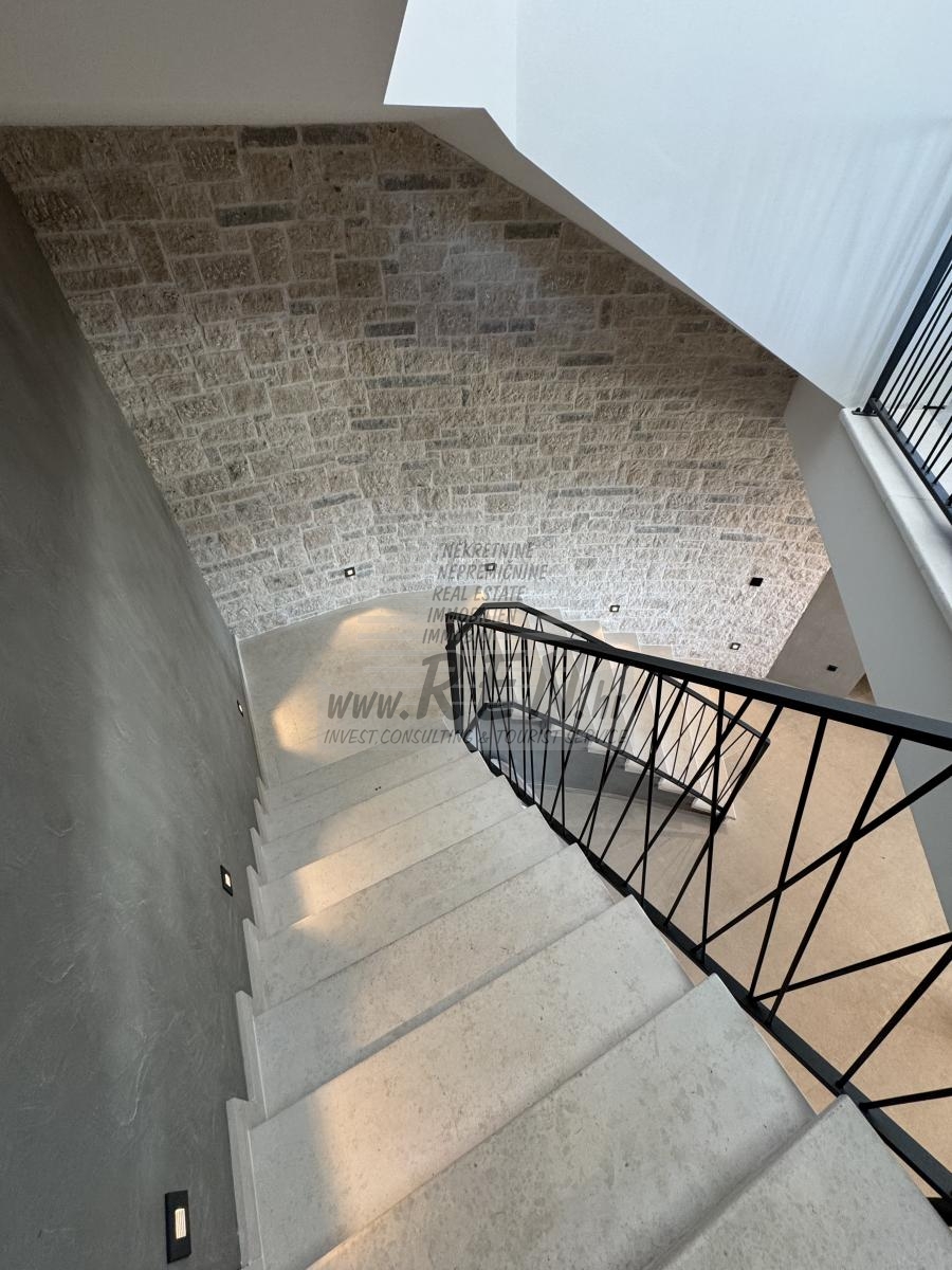 Luxury Villa with a unique view in Istria - at the stage of construction 9