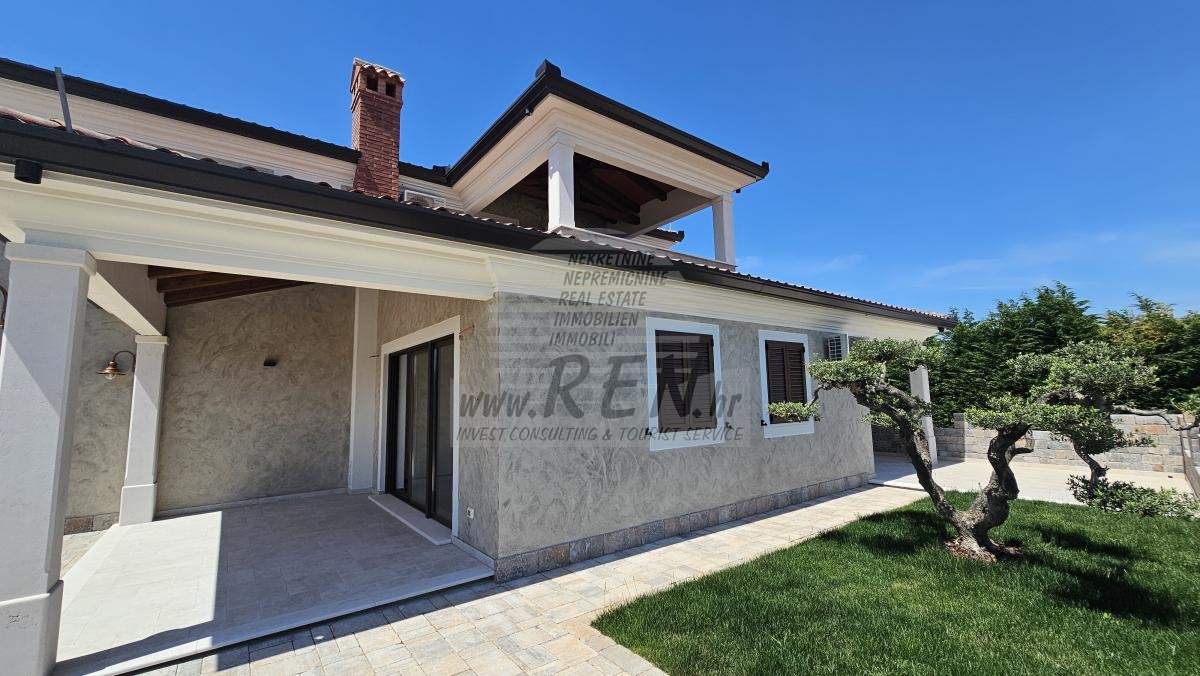 House with pool near Buje - at the stage of construction 4